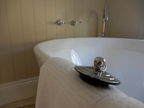 The Chapel Deloraine - Port Augusta Accommodation 3