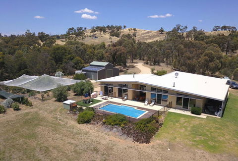 The Chocolate Lily Bed & Breakfast - Port Augusta Accommodation 2