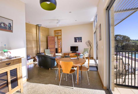 The Chocolate Lily Bed & Breakfast - Port Augusta Accommodation 1