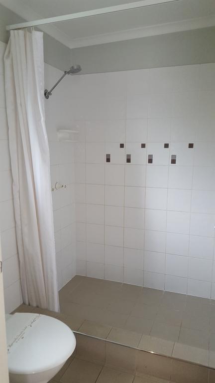 The Commercial Hotel Motel - Port Augusta Accommodation 3