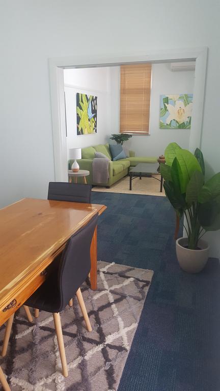 The Cottage - Port Augusta Accommodation 1