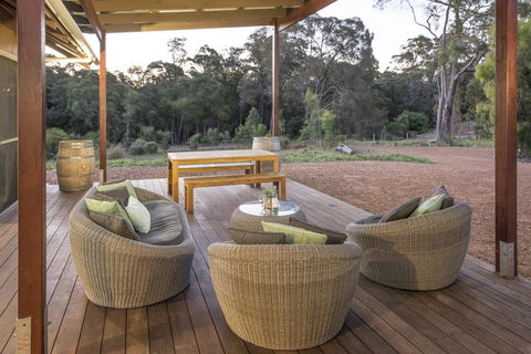 The Deck - Port Augusta Accommodation 1