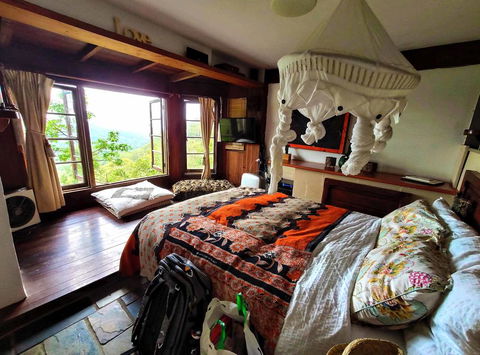 The Den Of The Treehouse, KINABALU Farm - Port Augusta Accommodation 1