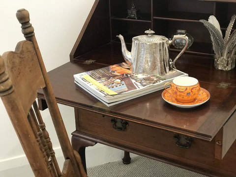 The Dewhurst - Sophisticated Entire CBD Apartment - Port Augusta Accommodation 1