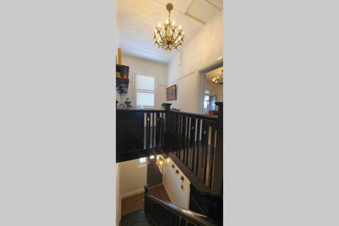 The Dewhurst - Sophisticated Entire CBD Apartment - Port Augusta Accommodation 2