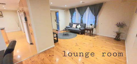 The Flower Homestay - Port Augusta Accommodation 0