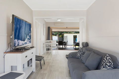 The Inlet Cottage - Port Augusta Accommodation 2