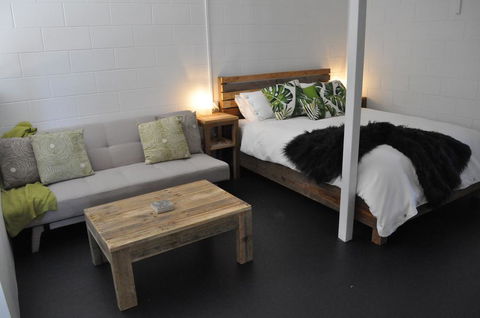 The Jungle Stays - Port Augusta Accommodation 0