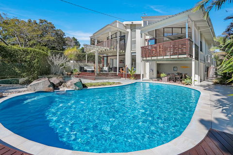 The Lighthouse, Noosa Hill - Port Augusta Accommodation 0
