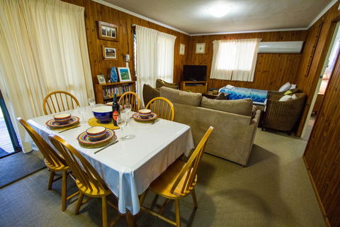 The Little House - Port Augusta Accommodation 2