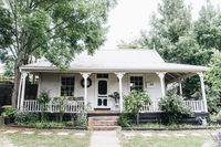 The Main House at Poets Lodge