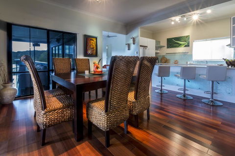 The Mountain View Retreat - Port Augusta Accommodation 3