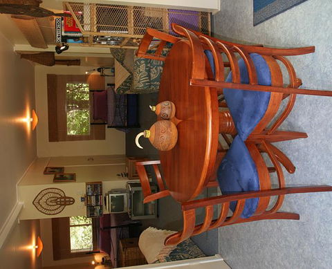 The Pond Cottage - Port Augusta Accommodation 3