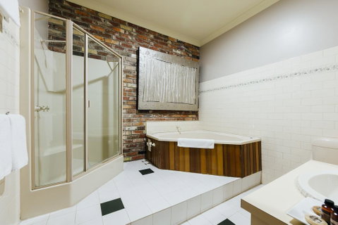 The Royal Daylesford Hotel - Port Augusta Accommodation 1