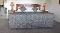 The Saltbush Motor Inn