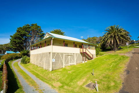 The Seamist Cottage - Port Augusta Accommodation 1