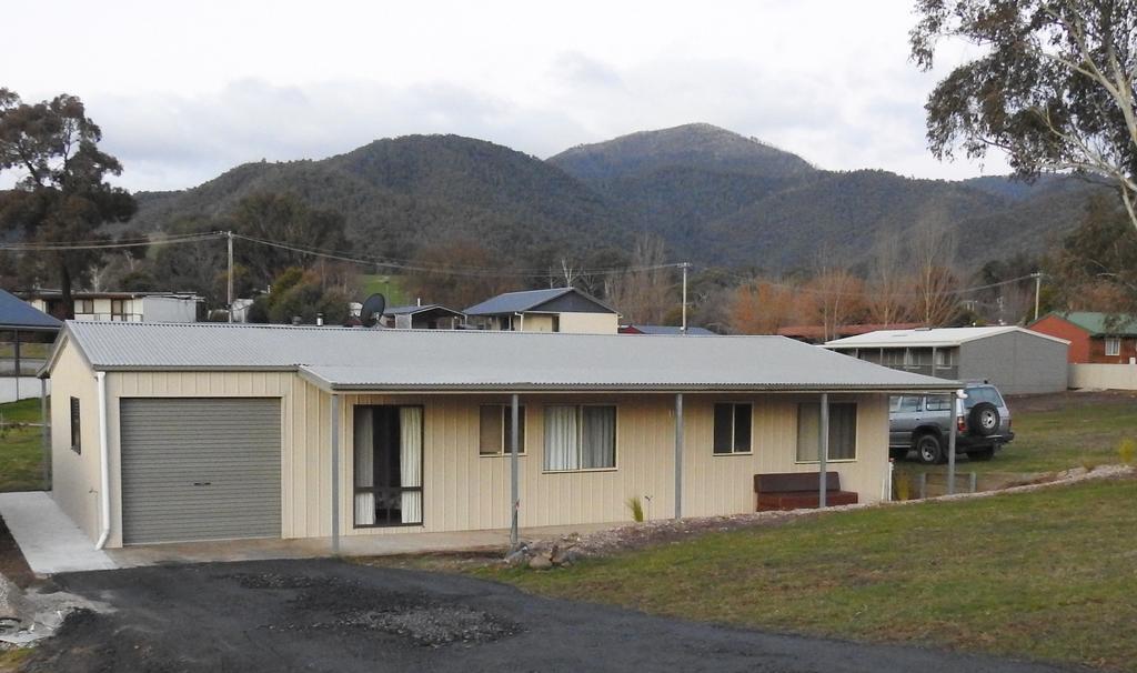 Dartmouth VIC Port Augusta Accommodation