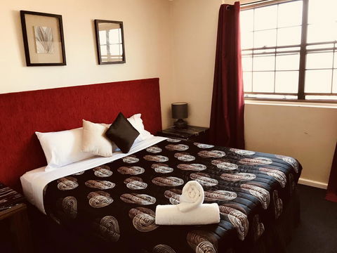 The Shamrock Hotel - Port Augusta Accommodation 0