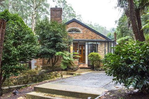 The Stone On The Hill - 3 Bedroom House - Port Augusta Accommodation 1