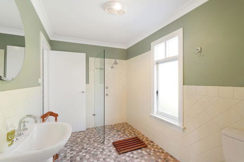 The Tempre @ Narooma - Port Augusta Accommodation 2
