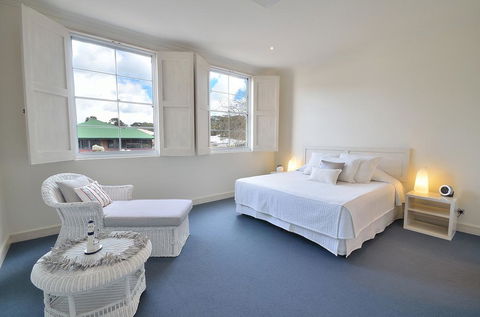 The Traill - Port Augusta Accommodation 3