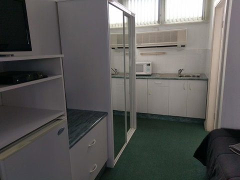 The Tree Motel - Port Augusta Accommodation 2