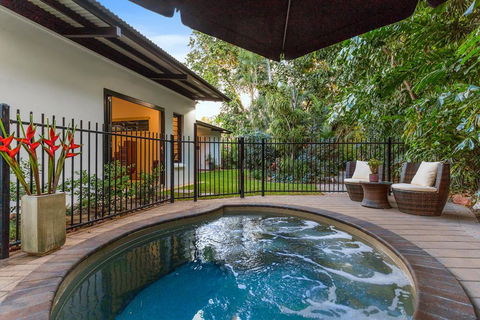 The Tropical Sanctuary - Port Augusta Accommodation 0