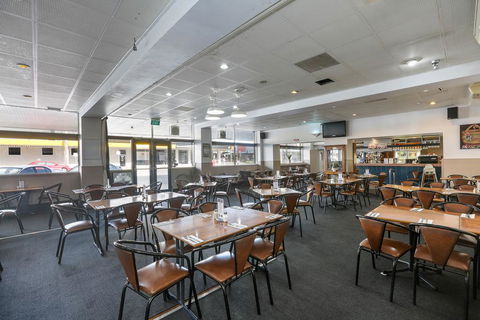 The Union Club Hotel - Port Augusta Accommodation 2