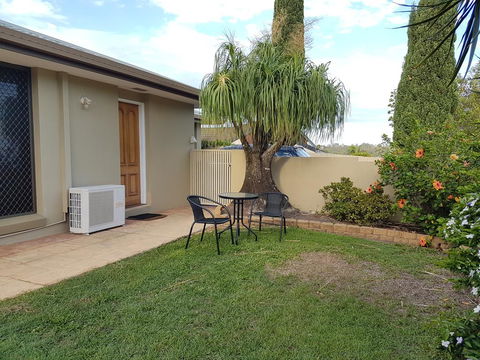 Theme Park Getaway - Port Augusta Accommodation 0