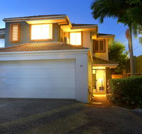 Theme Park HolidayTownhouse - Port Augusta Accommodation