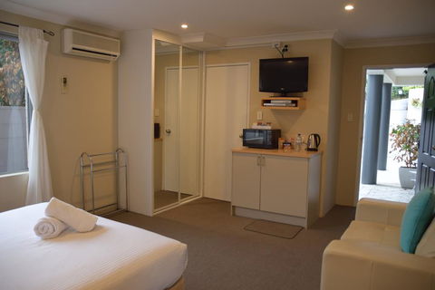 Tiarri Terrigal - Port Augusta Accommodation 2