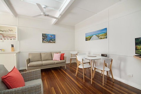 Tondio Terrace Flat 5 - Pet Friendly, Ground Floor Budget Style Accommodation - Port Augusta Accommodation 0