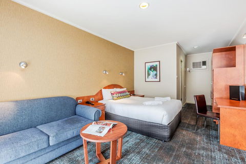 Tonsley Hotel - Port Augusta Accommodation 0