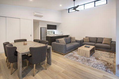 Town Scape - Margaret River - Port Augusta Accommodation 1