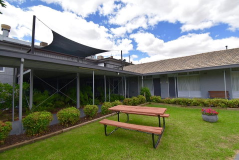 Townhouse Motel Cowra - Port Augusta Accommodation 1