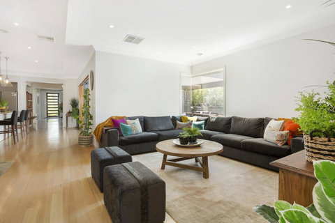 TRANQUIL HAVEN - MOUNT ELIZA - Port Augusta Accommodation 0