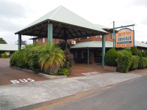 Tree Top Walk Motel - Port Augusta Accommodation 0