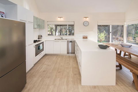 Treehaus - Port Augusta Accommodation 2