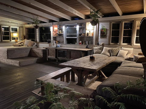 Treehouse On Plantation - Port Augusta Accommodation 2