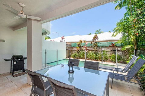 Tropical Oasis - 8 Templemoon - Port Augusta Accommodation 1