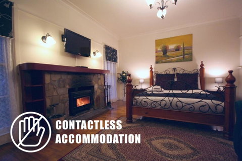 Tudor Cottages - Port Augusta Accommodation 2