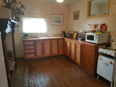 Twomey's Cottage - Port Augusta Accommodation 3