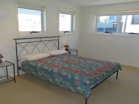 Ultimate Beach House' 19a Graham Street - Views , Peace & Quiet - Port Augusta Accommodation 1
