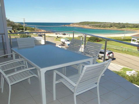 Ultimate Beach House' 19a Graham Street - Views , Peace & Quiet - Port Augusta Accommodation 0