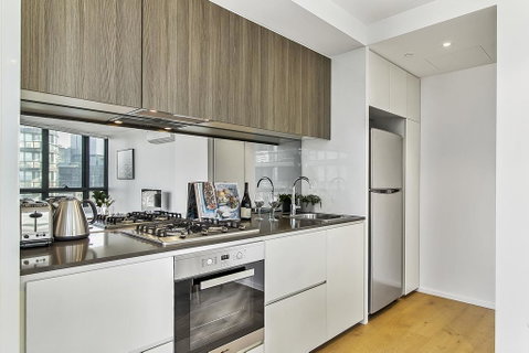 Ultra-Modern Luxury With Views At Kai Waterfront - Port Augusta Accommodation 3