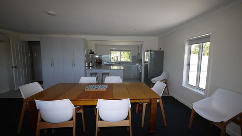 Umtali Beach House - Port Augusta Accommodation 1