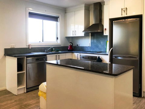 Unit 8 - Boardwalk - Port Augusta Accommodation 1