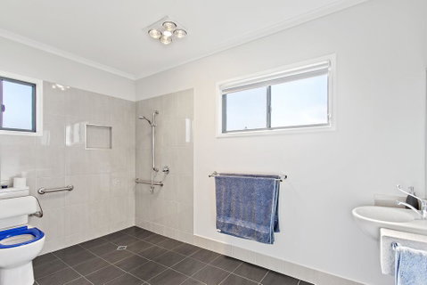 Valley Cabins By The Creek - Port Augusta Accommodation 3