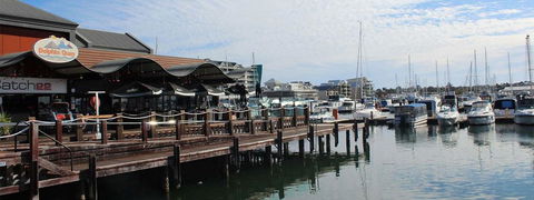 Venetian Canal 1 Bedroom Apartment - Port Augusta Accommodation 1