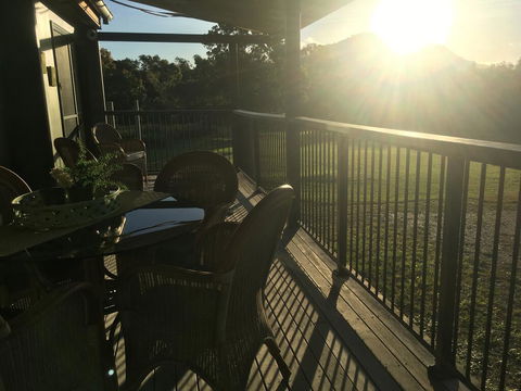 Valley Views Lodge Port Douglas - Port Augusta Accommodation 3